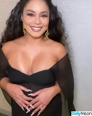 Vanessa Hudgens / VanessaHudgens фото голая #0339