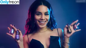 Vanessa Hudgens / VanessaHudgens фото голая #0538