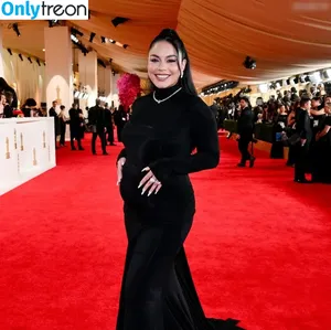 Vanessa Hudgens / VanessaHudgens фото голая #0780