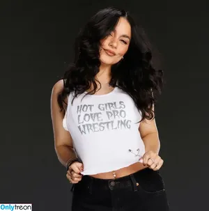 Vanessa Hudgens / VanessaHudgens фото голая #0865
