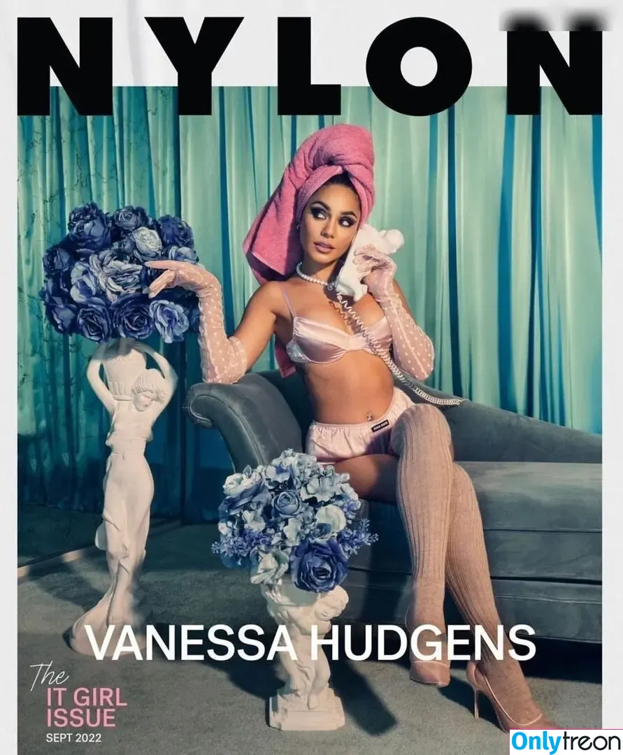 Vanessa Hudgens nude photo #0575 (VanessaHudgens)