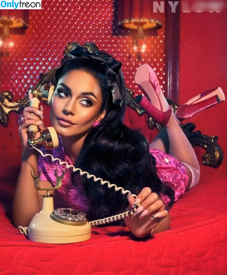 Vanessa Hudgens nude photo #0577 (VanessaHudgens)