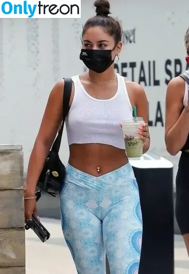 Vanessa Hudgens nude photo #0697 (VanessaHudgens)