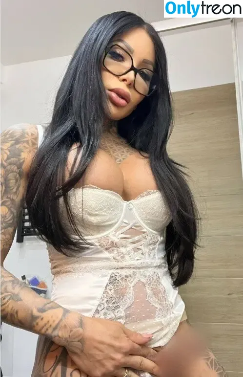 Vanessa Jhons nude photo #0102 (jhonsvanessa / vanessajhons)