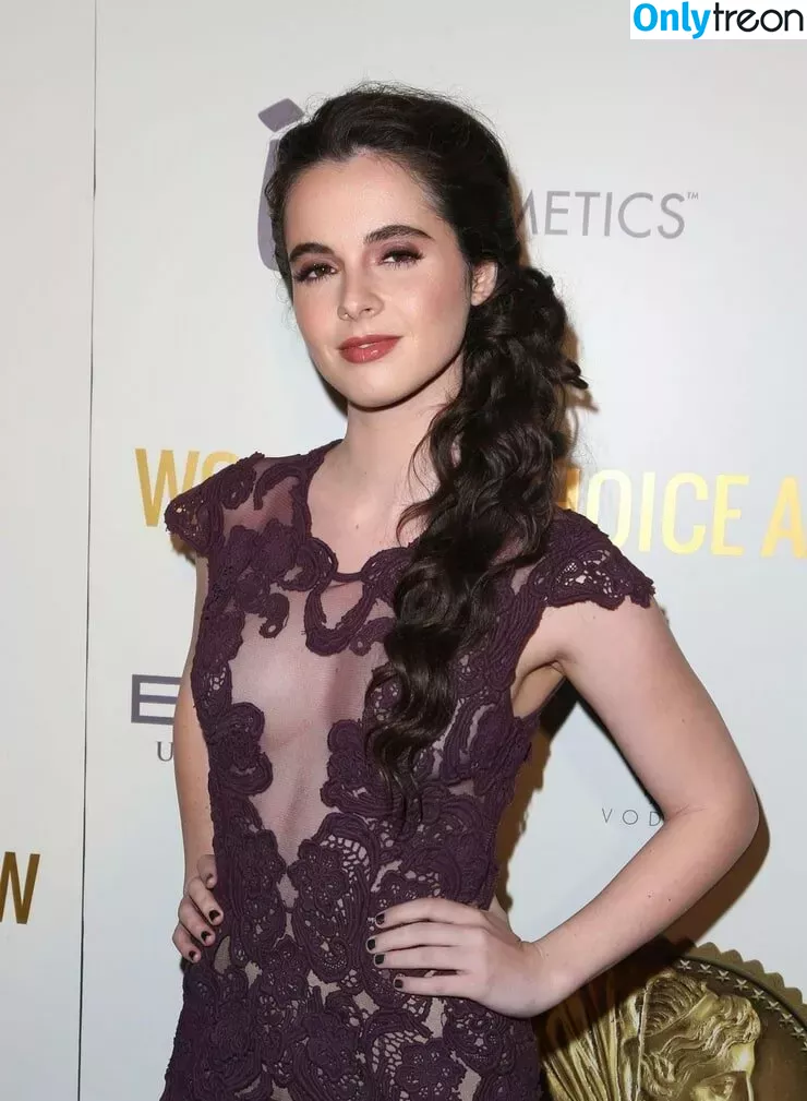 Vanessa Marano голая photo #0017 (vanessamarano)