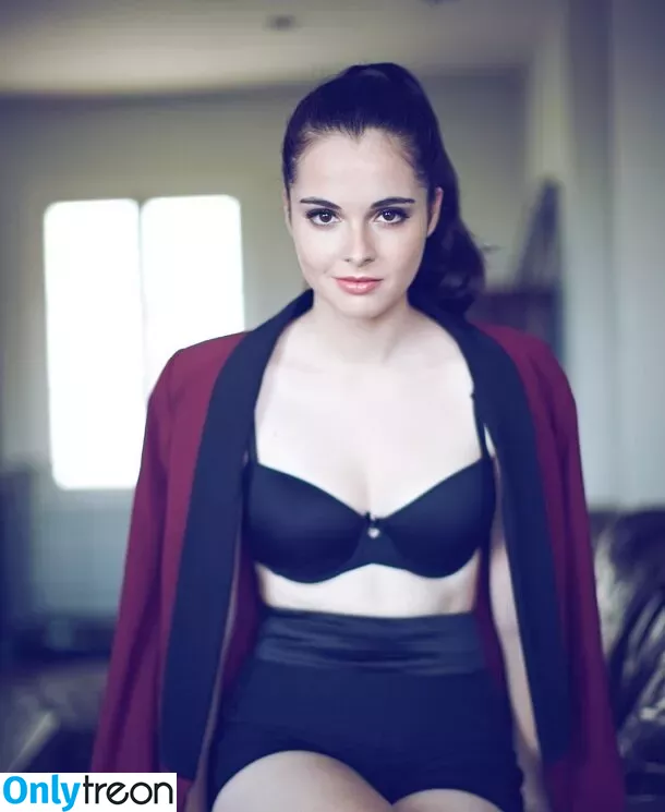 Vanessa Marano голая photo #0029 (vanessamarano)