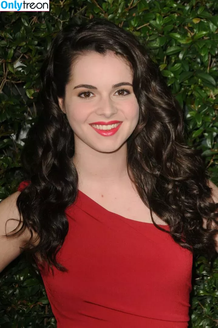 Vanessa Marano голая photo #0042 (vanessamarano)