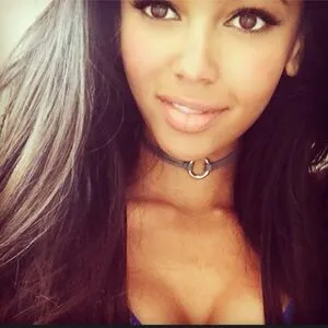 Vanessa Morgan / vanessamorgan фото голая #0008