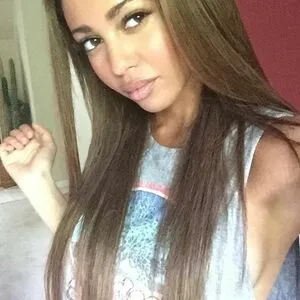 Vanessa Morgan / vanessamorgan фото голая #0017