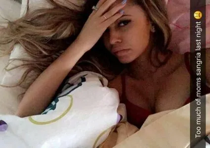 Vanessa Morgan / vanessamorgan фото голая #0098