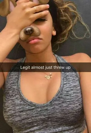 Vanessa Morgan / vanessamorgan фото голая #0101