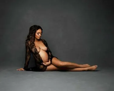 Vanessa Morgan / vanessamorgan nude photo #0132