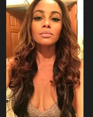 Vanessa Morgan / vanessamorgan nude photo #0157