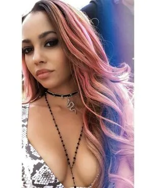Vanessa Morgan / vanessamorgan nude photo #0167