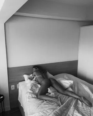 Vanessa Vailatti / vanessavailati / vanessinhavailatti / vanessinhavailatti_ фото голая #0227