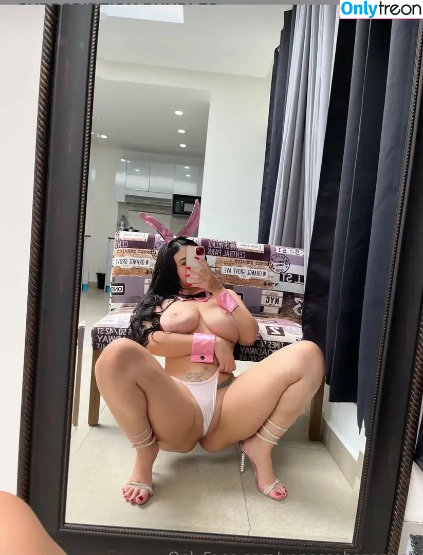 vanessabazanonly голая photo #0011 (vanessabazanonly)