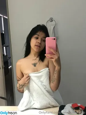 vanessabellfree / vanessabellaxo nude photo #0050