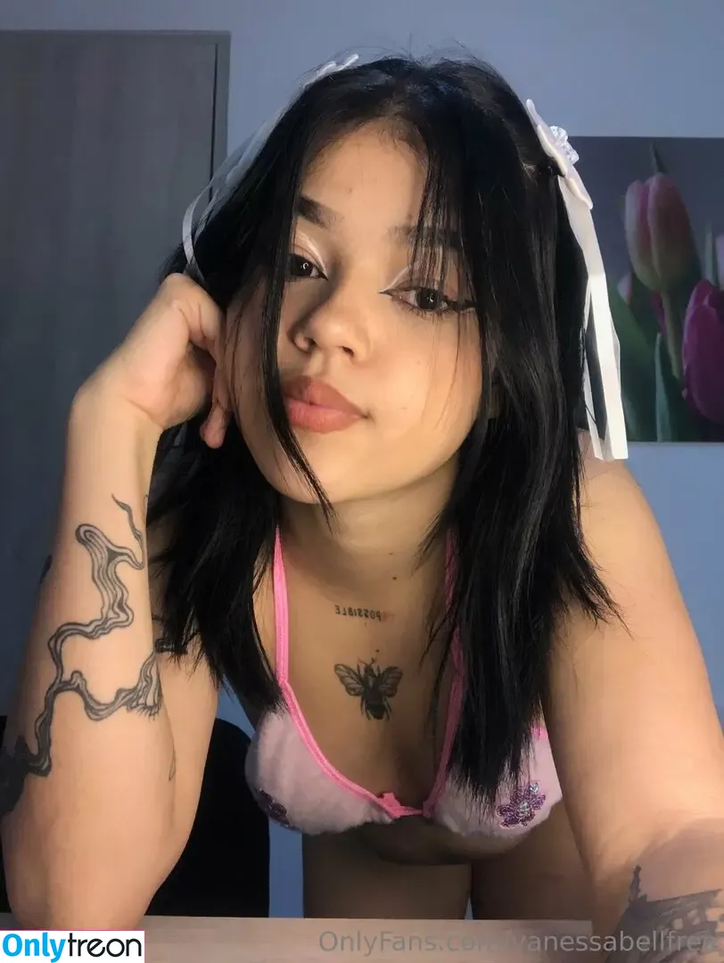 vanessabellfree nude photo #0025 (vanessabellaxo)