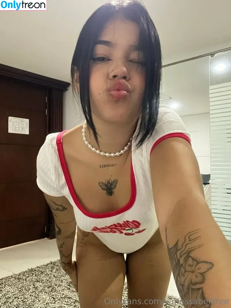 vanessabellfree nude photo #0079 (vanessabellaxo)