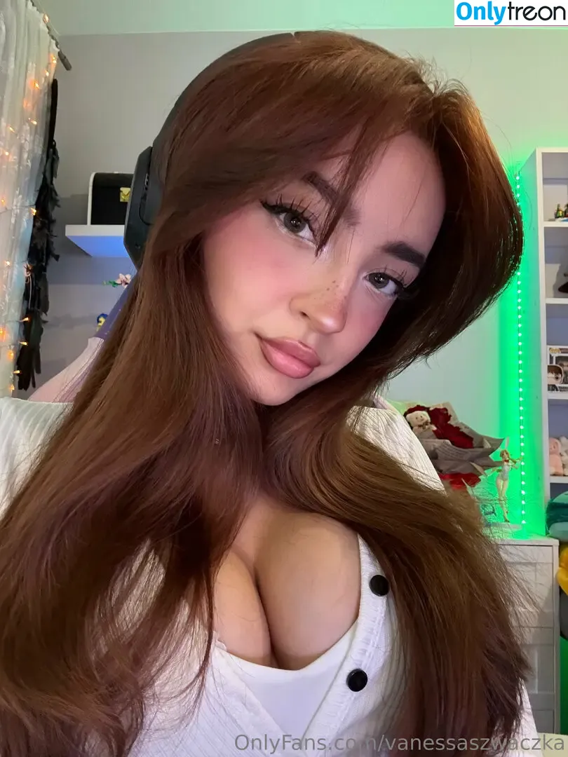 vanessaszwaczka голая photo #0193 (vanessaszwaczka)