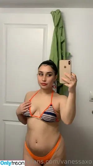 Vanessaxo / Vanessa Allen / vanessasxo / vanessaxo2000 nude photo #0057