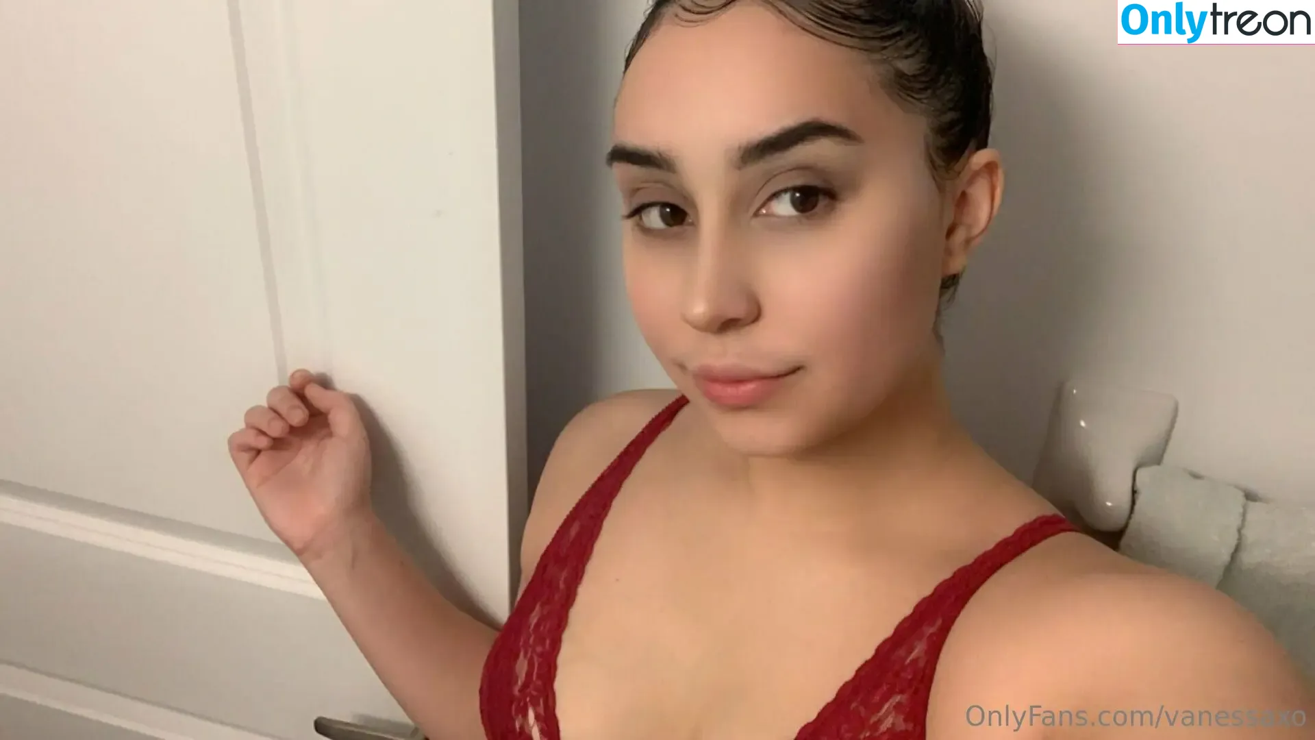 Vanessaxo nude photo #0049 (Vanessa Allen / vanessasxo / vanessaxo2000)