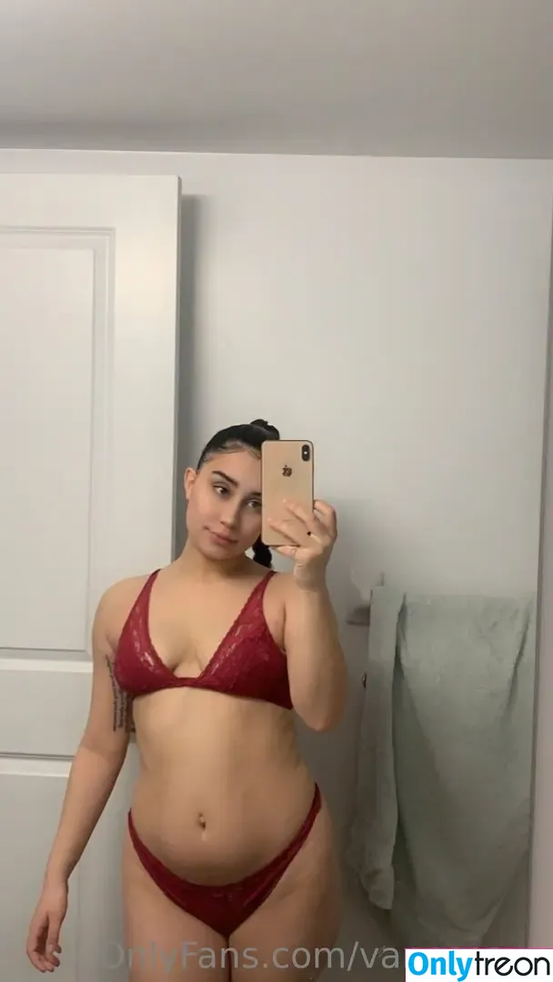 Vanessaxo nude photo #0050 (Vanessa Allen / vanessasxo / vanessaxo2000)