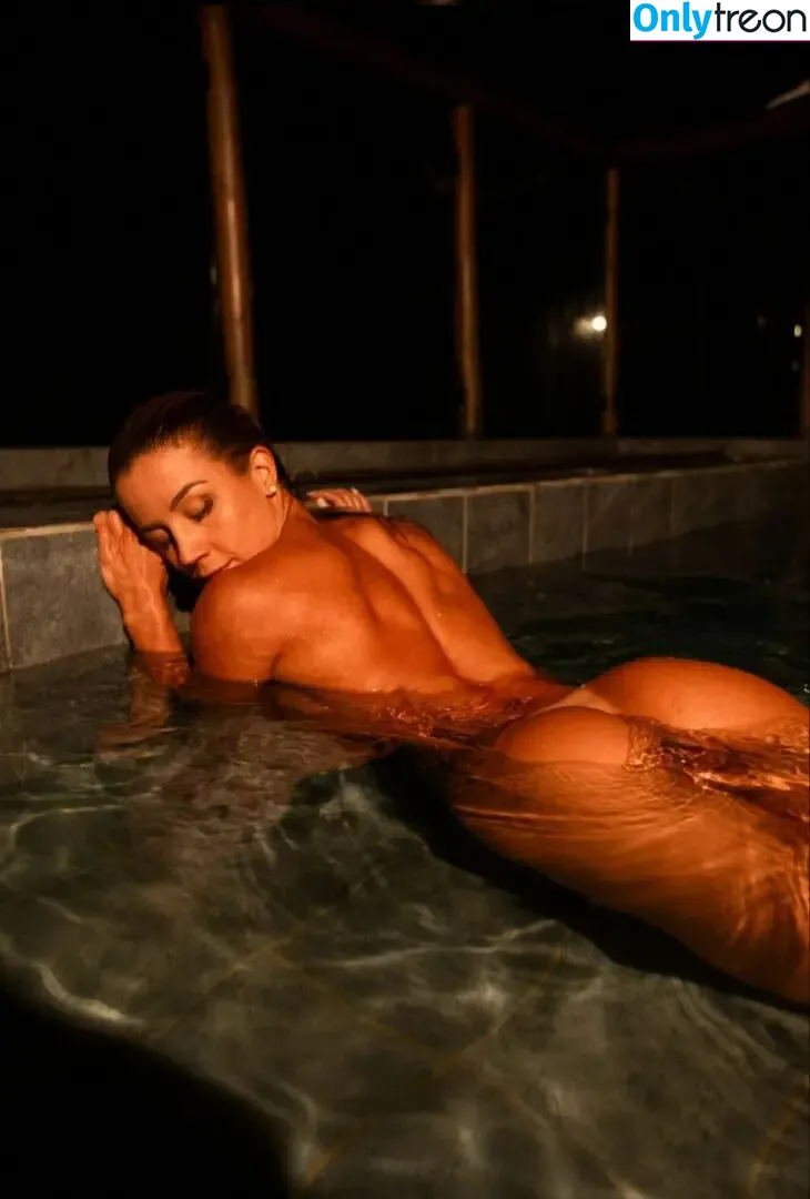 Vanessinha Vailatti голая photo #1836 (vanessinhavailatti / vanessinhavailatti_)