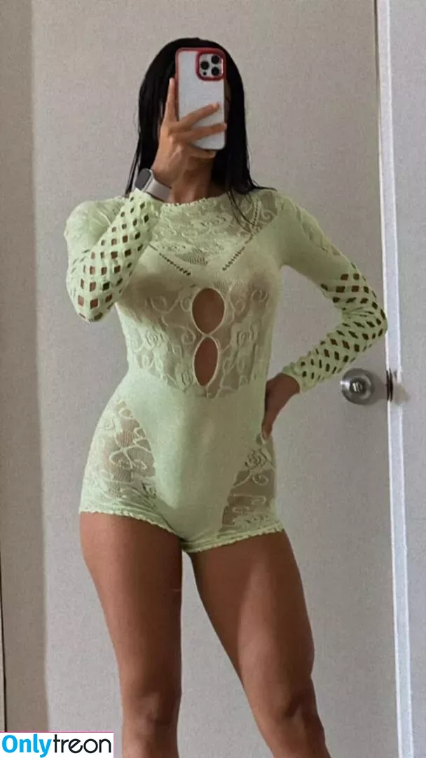 Armendariz.vanne nude photo #0147 (armendarizvanne)