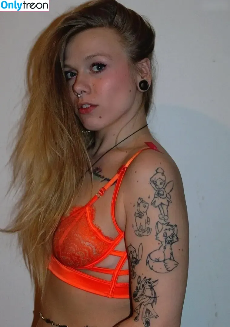 vanny_flowerchild nude photo #0014 (vanny_flowerchild)