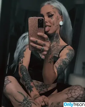 nude photo #0001