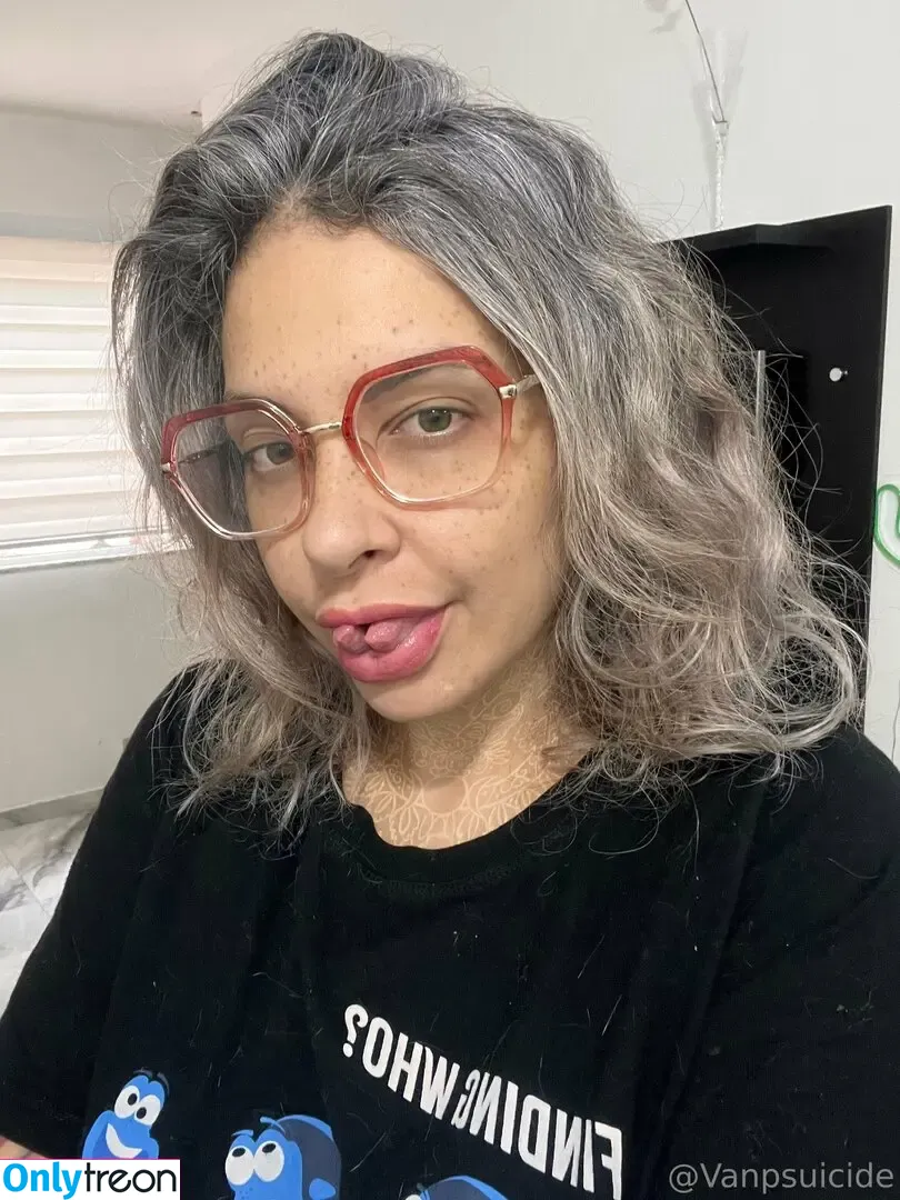 vanplive голая photo #0029 (vanplive)