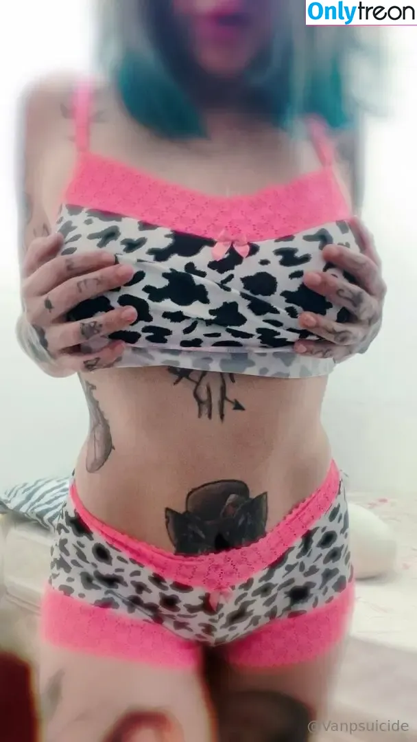 vanplive nude photo #0058 (vanplive)