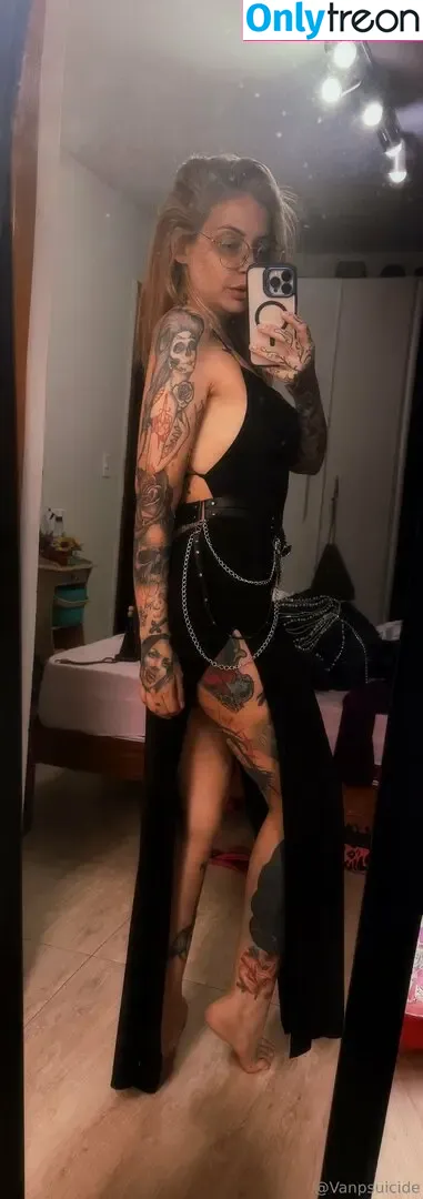 vanplive nude photo #0120 (vanplive)