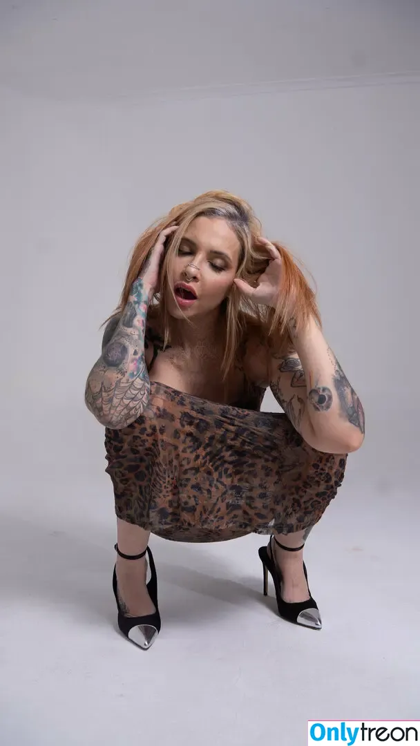 vanplive nude photo #0132 (vanplive)