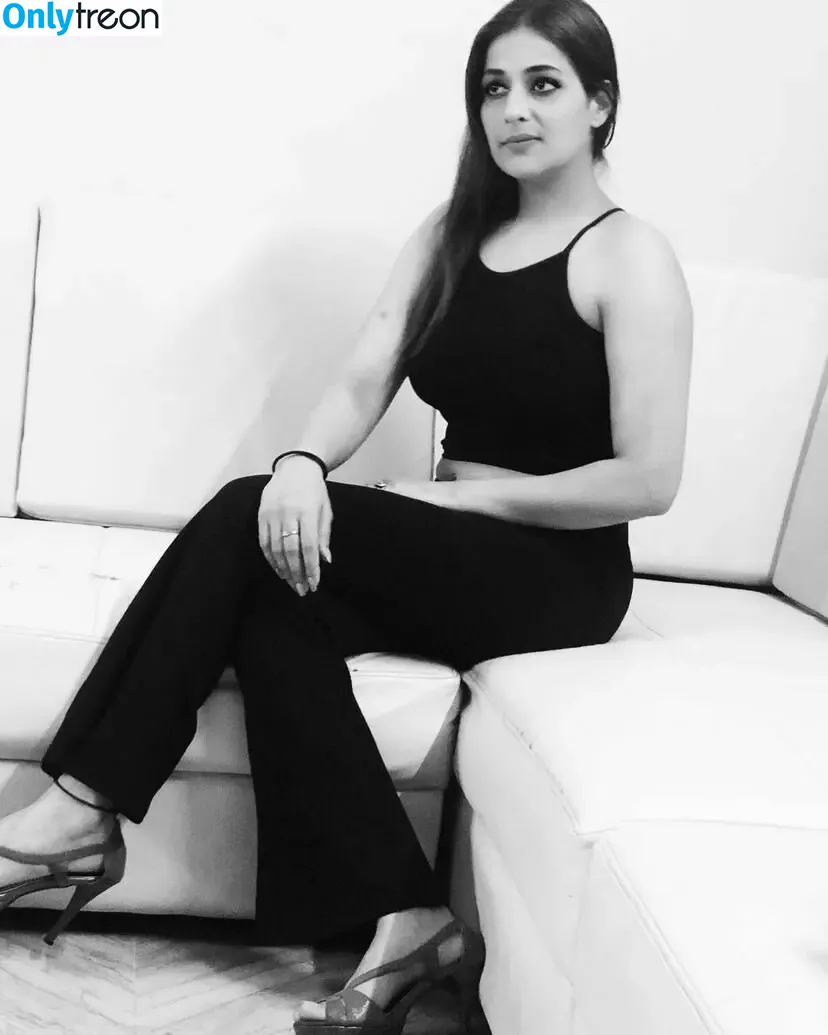 Vansheen Verma Sumbriya nude photo #0001 (vansheen_sumbriya / vansheen_verma)