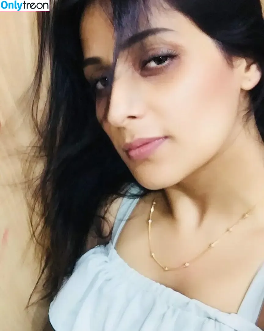 Vansheen Verma Sumbriya nude photo #0003 (vansheen_sumbriya / vansheen_verma)