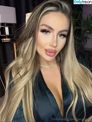  nude photo #0003