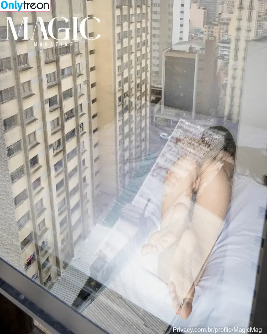 Varias Em Um nude photo #0081 (Varias Em Um)