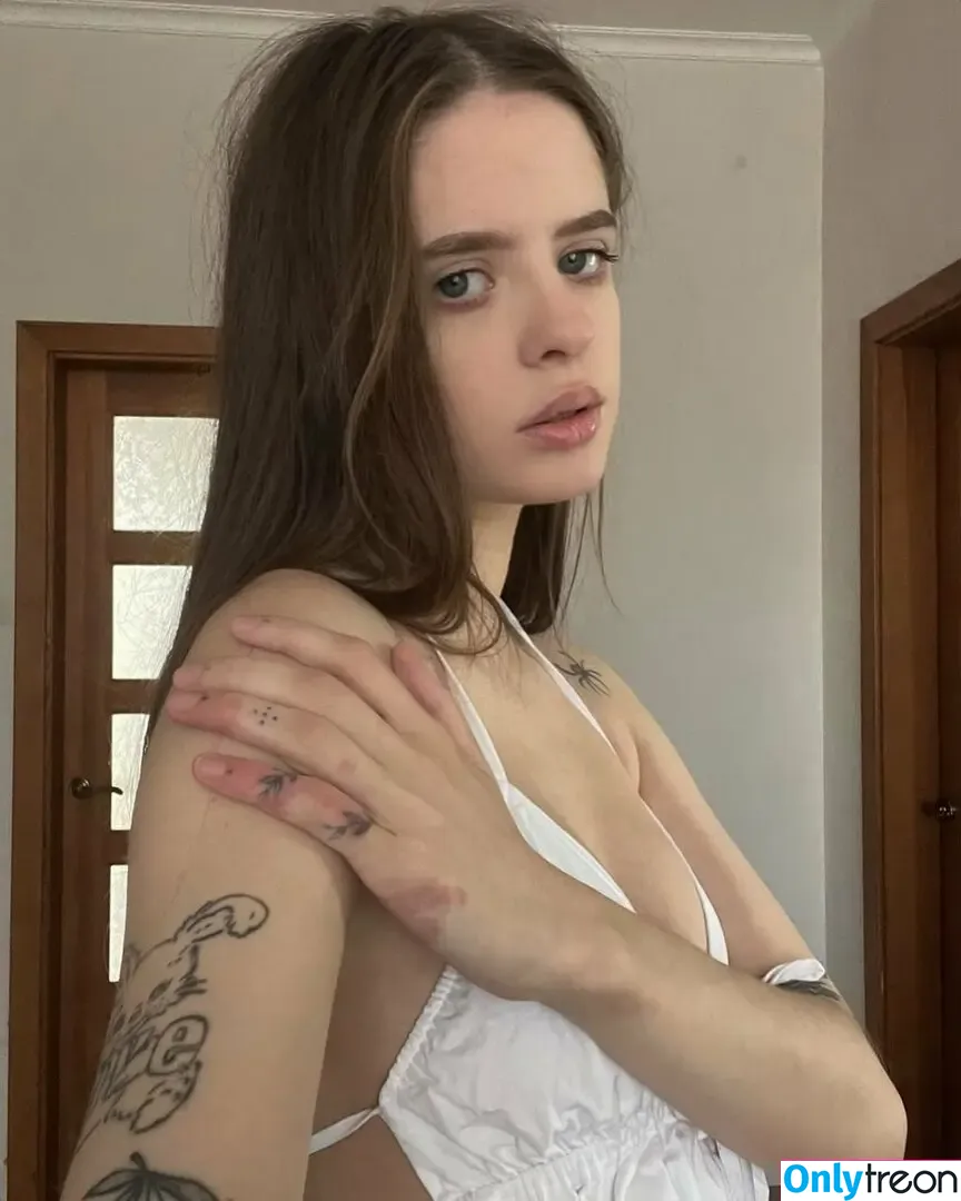 varvara_var nude photo #0094 (Arinacutie / Kate_flores / Tessa_tide / var.var.aaa)