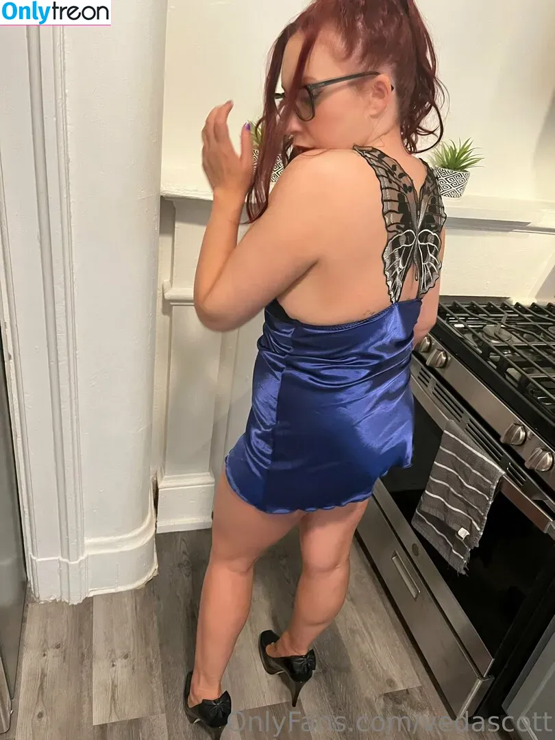 Veda Scott nude photo #0037 (itsvedatime / vforveda)