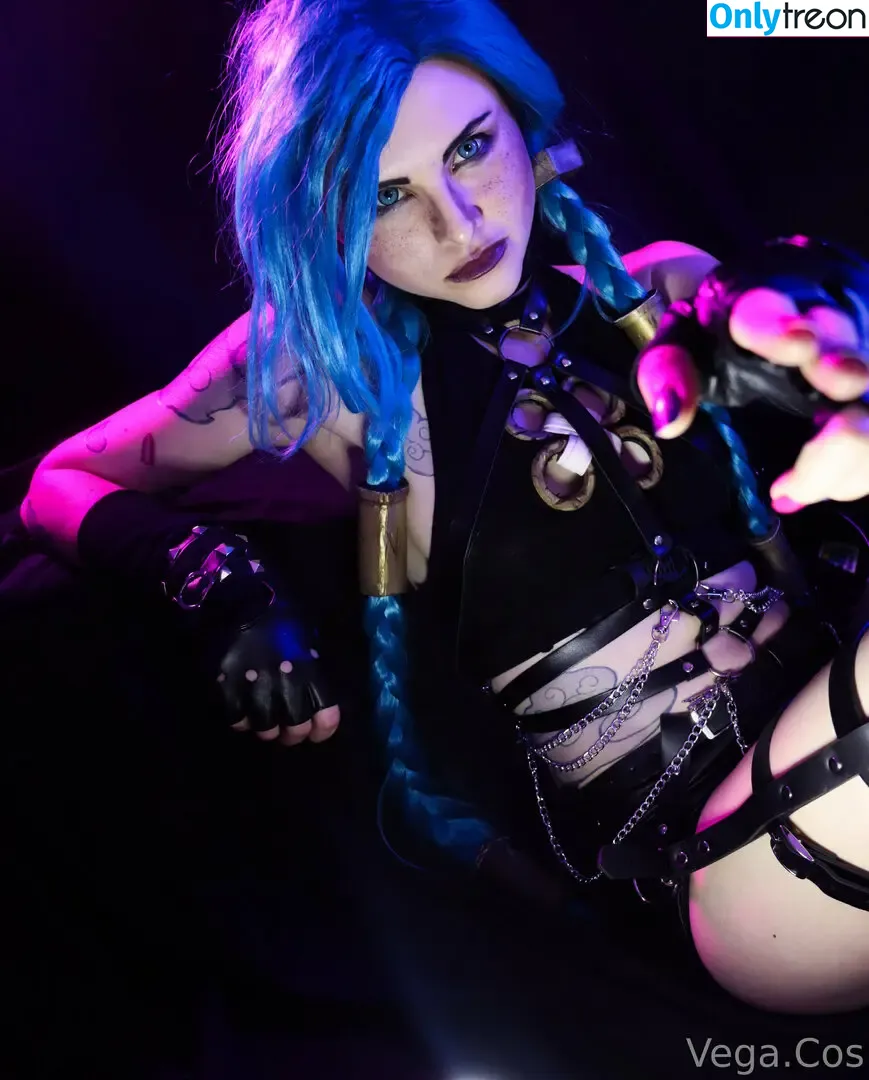 vega.cos голая photo #0331 (anyuser)