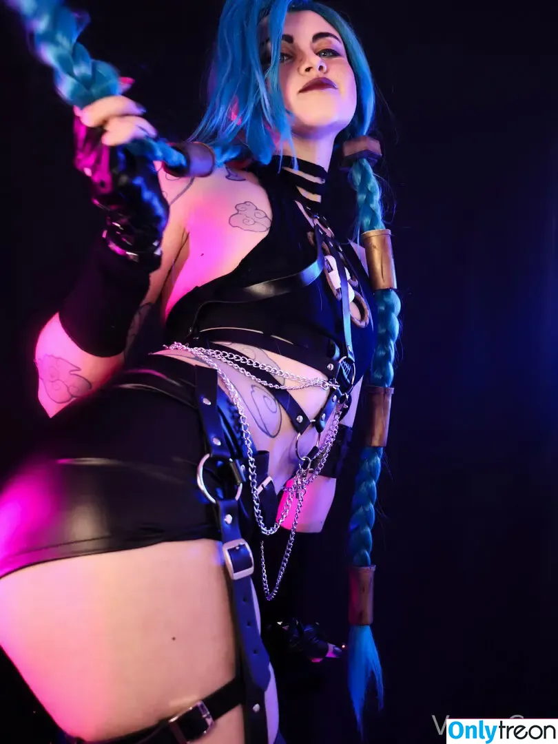 vega.cos nude photo #0338 (anyuser)