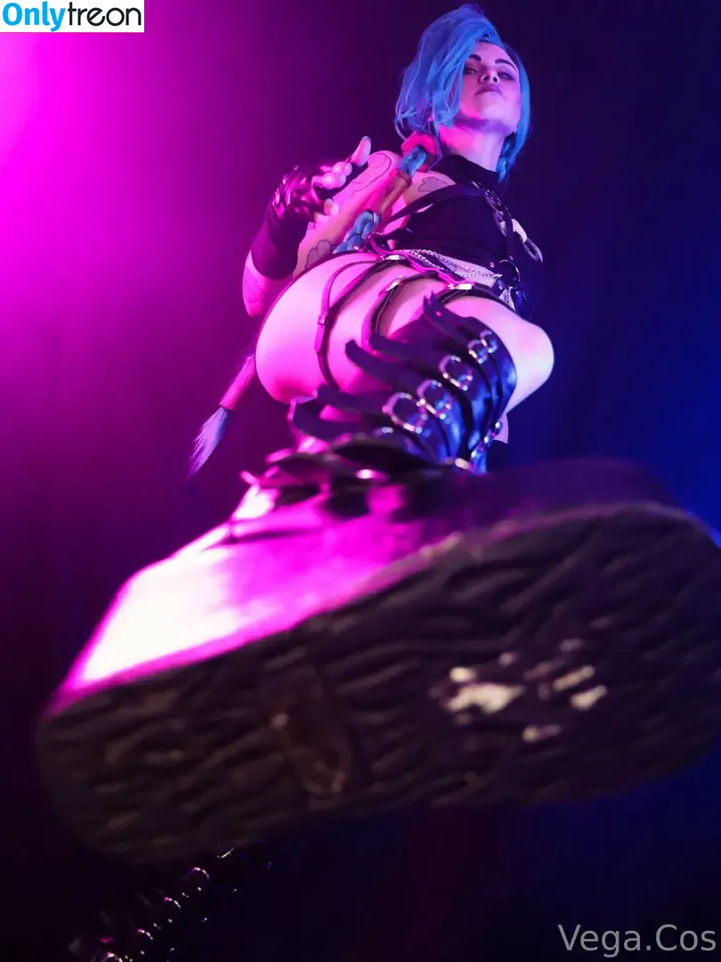 vega.cos nude photo #0340 (anyuser)