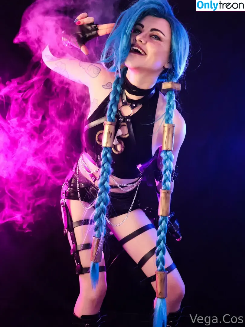 vega.cos nude photo #0346 (anyuser)