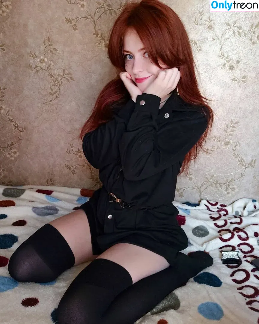 Velari Verbenko голая photo #0080 (velari / vellari_feet)