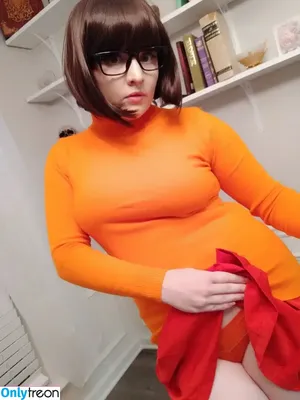 Velma & Daphne Cosplay / velmacosplayer фото голая #0023