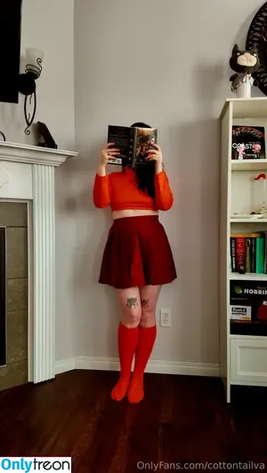 Velma & Daphne Cosplay / velmacosplayer nude photo #0051