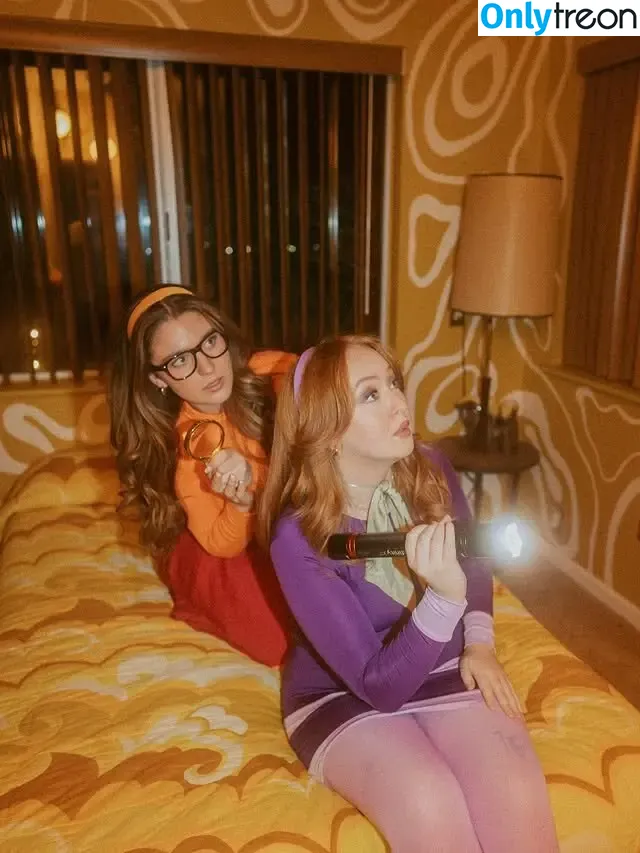 Velma & Daphne Cosplay голая photo #0059 (velmacosplayer)