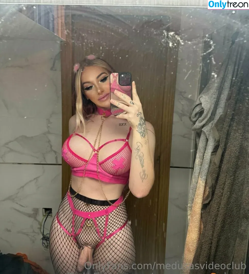 Venom Medusa nude photo #0119 (venom_medusa / venom_medusa2)